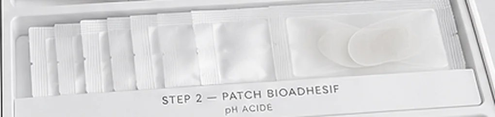 Les patchs bioadhésifs ALBEDINE en sachets scellés.